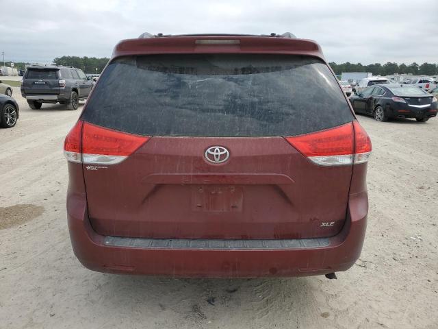 Photo 6 from auction – 2014 TOYOTA SIENNA XLE with VIN 5TDYK3DC4ES428743