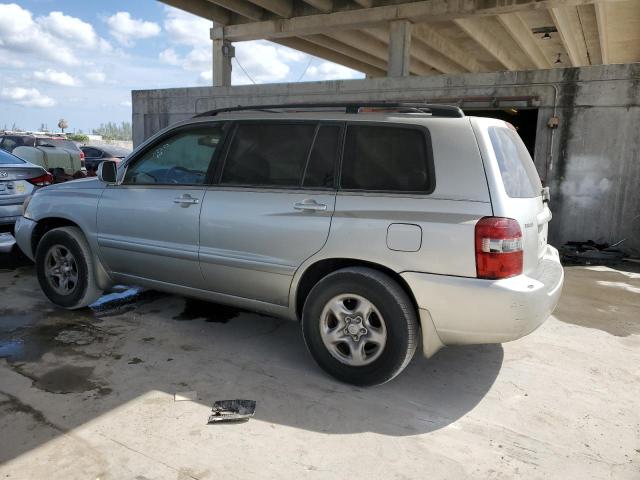 Photo 2 from auction – 2004 TOYOTA HIGHLANDER with VIN JTEGD21A040079127