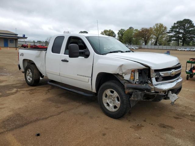 Photo 4 from auction – 2008 CHEVROLET SILVERADO with VIN 1GCEK19018Z251013