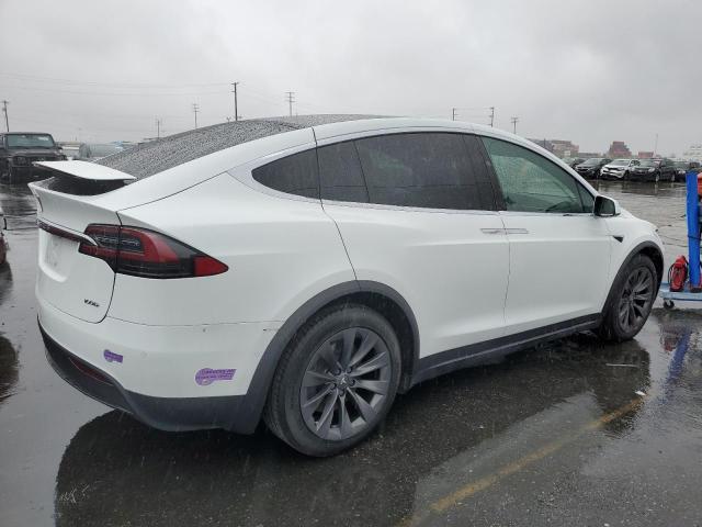 Photo 3 from auction – 2017 TESLA MODEL X with VIN 5YJXCBE26HF052502