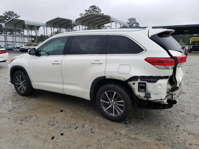 Photo 2 from auction – 2018 TOYOTA HIGHLANDER with VIN 5TDKZRFH2JS531439