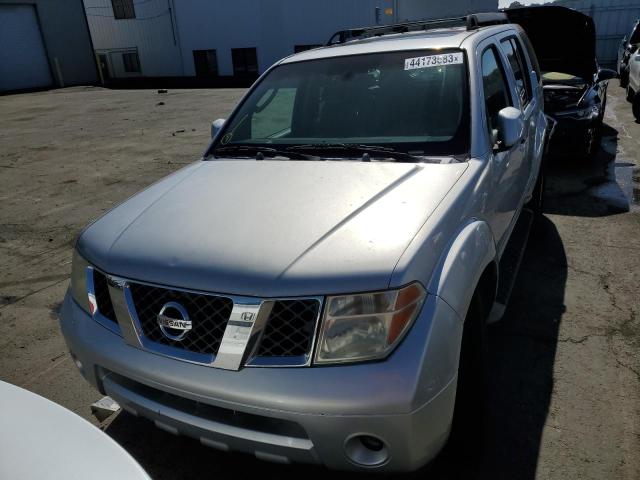 Photo 5 from auction – 2005 NISSAN PATHFINDER with VIN 5N1AR18W25C712326
