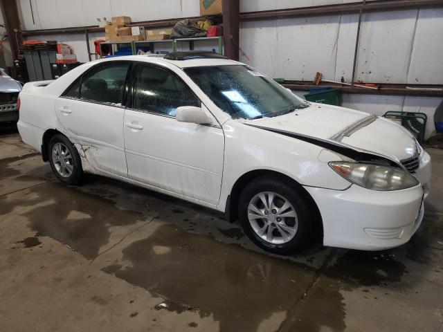 Photo 4 from auction – 2005 TOYOTA CAMRY LE with VIN 4T1BE32K95U402167