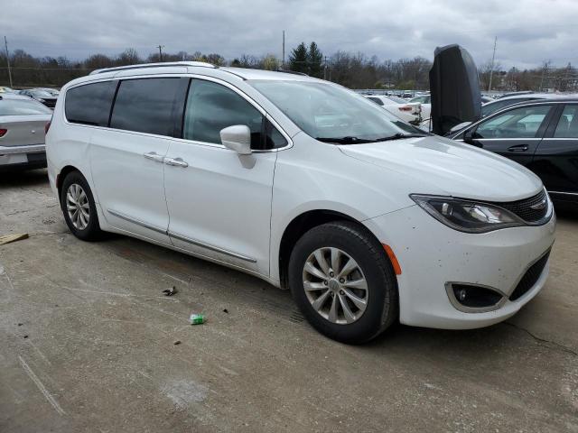 Photo 4 from auction – 2018 CHRYSLER PACIFICA T with VIN 2C4RC1BG4JR126660