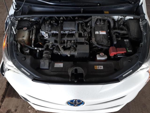 Photo 11 from auction – 2016 TOYOTA PRIUS with VIN JTDKARFU6G3029063