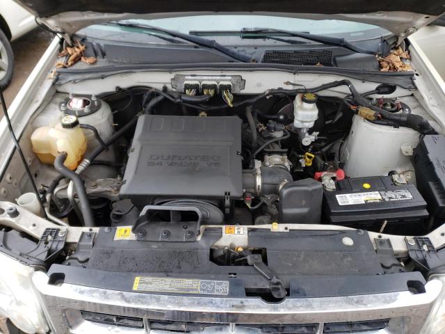 Photo 12 from auction – 2010 FORD ESCAPE LIM with VIN 1FMCU0EG3AKC47375
