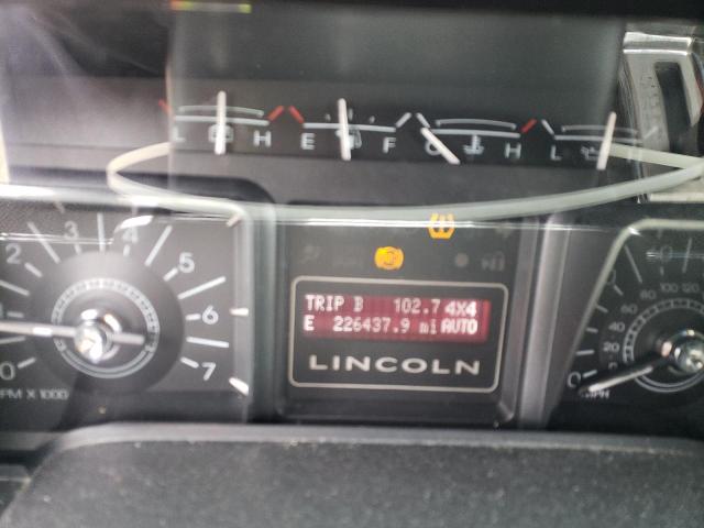 Photo 9 from auction – 2007 LINCOLN NAVIGATOR with VIN 5LMFU28547LJ23313
