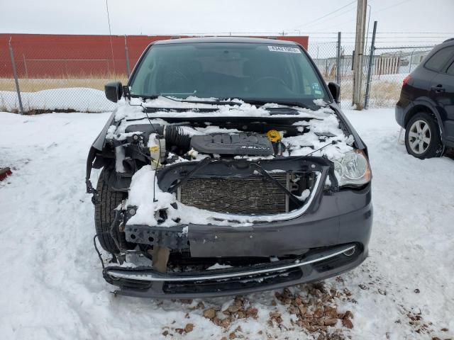 Photo 5 from auction – 2015 CHRYSLER TOWN & COU with VIN 2C4RC1BG8FR752123