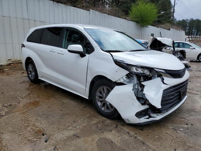 Photo 4 from auction – 2022 TOYOTA SIENNA LE with VIN 5TDKSKFC0NS040972