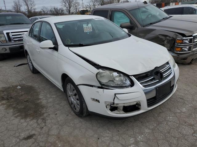 Photo 4 from auction – 2010 VOLKSWAGEN JETTA S with VIN 3VWJX7AJ2AM080753