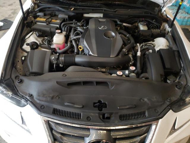 Photo 11 from auction – 2018 LEXUS IS 300 with VIN JTHBA1D22J5074837