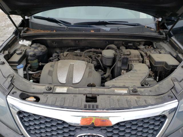 Photo 12 from auction – 2013 KIA SORENTO LX with VIN 5XYKTDA25DG315254