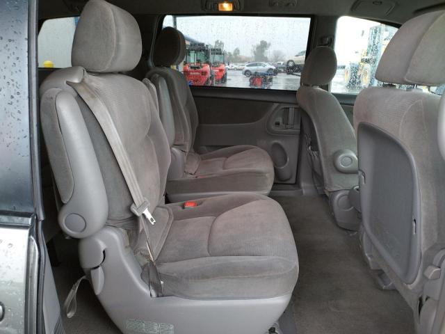 Photo 11 from auction – 2004 TOYOTA SIENNA CE with VIN 5TDZA23C34S067264