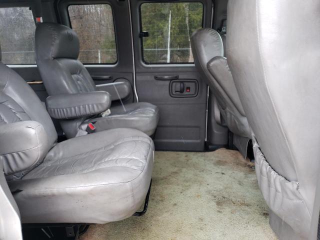 Photo 11 from auction – 2004 CHEVROLET EXPRESS G1 with VIN 1GBFG15TX41218126