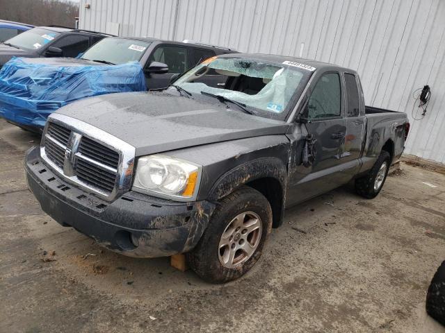 DODGE DAKOTA SLT 2005 with VIN 1D7HW42N05S260580 - Photo from auction