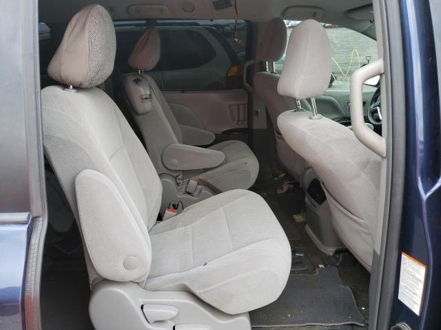 Photo 11 from auction – 2018 TOYOTA SIENNA LE with VIN 5TDKZ3DC1JS930234