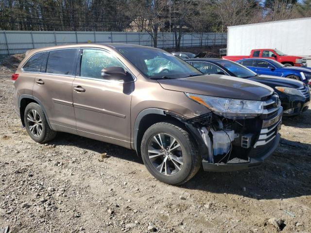 Photo 4 from auction – 2017 TOYOTA HIGHLANDER with VIN 5TDBZRFHXHS461764