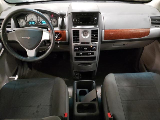 Photo 8 from auction – 2009 CHRYSLER TOWN & COU with VIN 2A8HR54169R589723