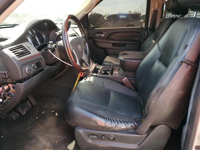 Фото 7 с аукциона – 2010 CADILLAC ESCALADE с VIN 1GYUCAEF0AR108699