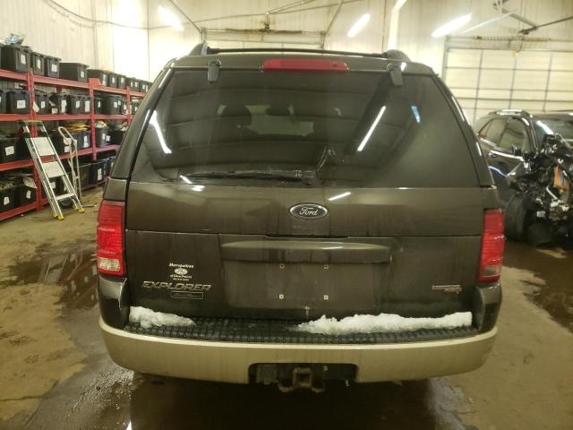 Photo 6 from auction – 2005 FORD EXPLORER E with VIN 1FMDU74W05ZA22205