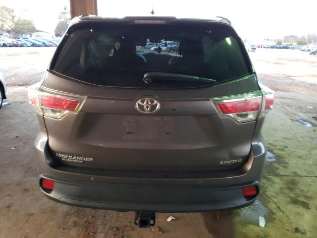 Photo 6 from auction – 2016 TOYOTA HIGHLANDER with VIN 5TDYKRFH6GS158641