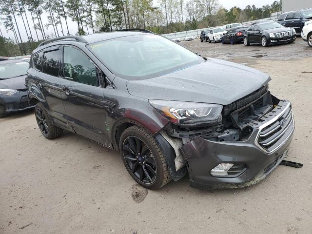 Photo 4 from auction – 2019 FORD ESCAPE SE with VIN 1FMCU0GDXKUB08904