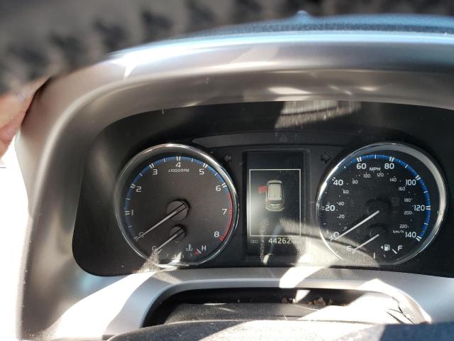 Photo 9 from auction – 2017 TOYOTA RAV4 LIMIT with VIN JTMYFREVXHJ106178
