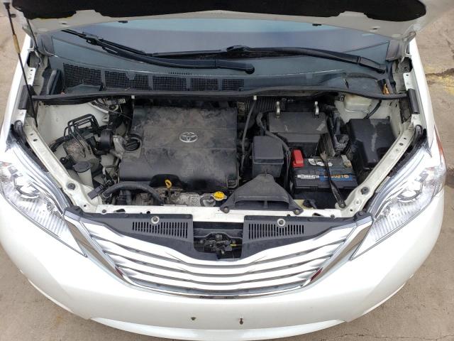 Photo 12 from auction – 2011 TOYOTA SIENNA XLE with VIN 5TDYK3DC6BS036746