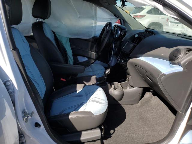 Photo 7 from auction – 2016 CHEVROLET SPARK EV 1 with VIN KL8CK6S01GC617173
