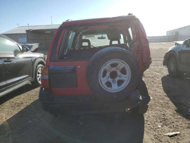 Photo 6 from auction – 2003 CHEVROLET TRACKER with VIN 2CNBJ13CX36938371