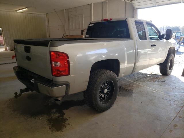 Photo 3 from auction – 2011 CHEVROLET SILVERADO with VIN 1GCRKSE33BZ415571