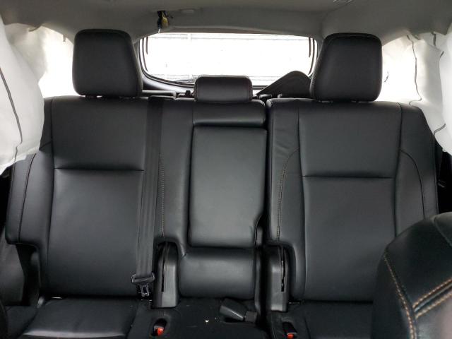 صورة رقم 10 من المزاد - 2018 TOYOTA HIGHLANDER مع VIN 5TDJZRFH6JS561202