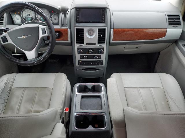 Photo 8 from auction – 2008 CHRYSLER TOWN & COU with VIN 2A8HR54P48R843917