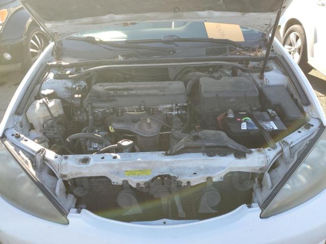 Photo 11 from auction – 2005 TOYOTA CAMRY with VIN 4T1BE32K85U589594