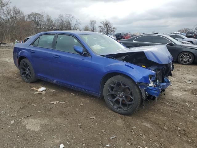 Photo 4 from auction – 2019 CHRYSLER 300 S with VIN 2C3CCABG4KH582708