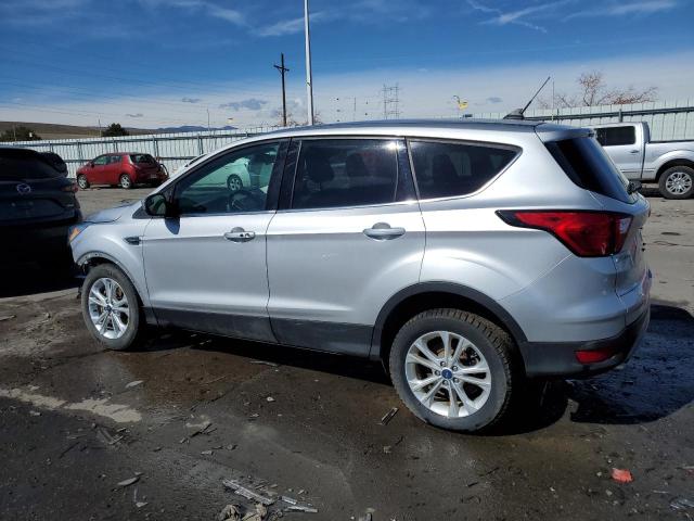 Photo 2 from auction – 2019 FORD ESCAPE SE with VIN 1FMCU9GD4KUC53988