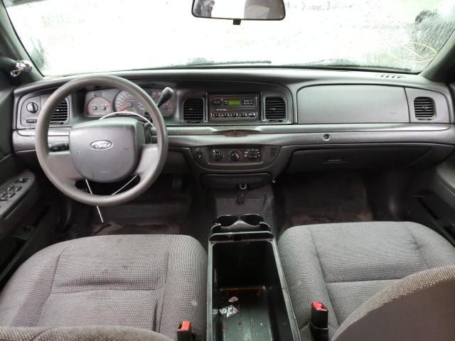 Photo 8 from auction – 2005 FORD CROWN VICT with VIN 2FAFP71W35X137062