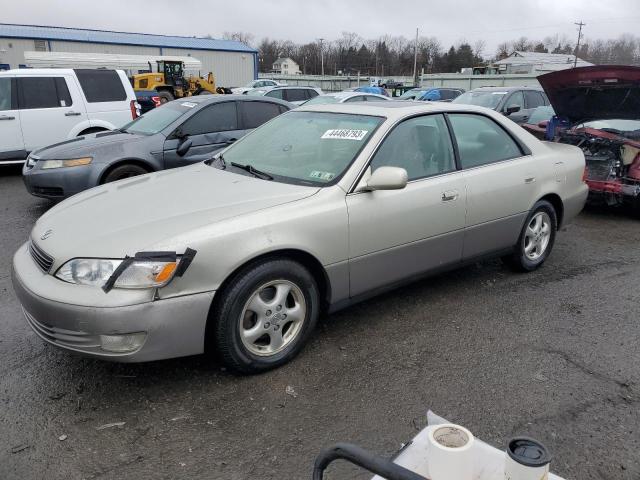 LEXUS ES 300 1997 with VIN JT8BF22G6V0063641 - Photo from auction