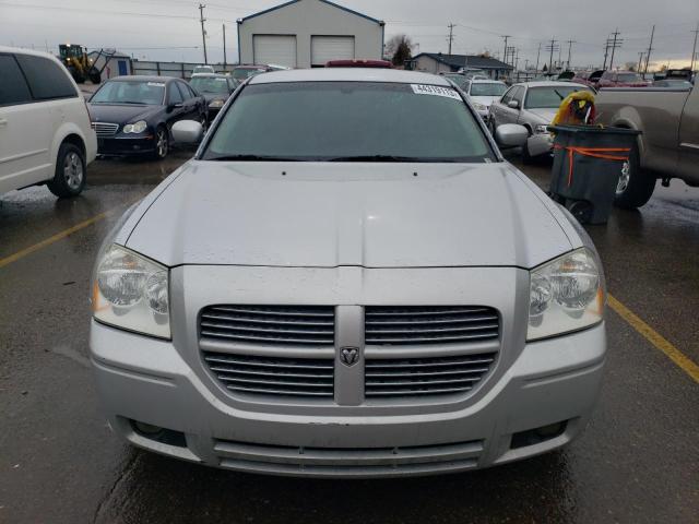 Photo 5 from auction – 2006 DODGE MAGNUM SXT with VIN 2D4FV47V86H371029