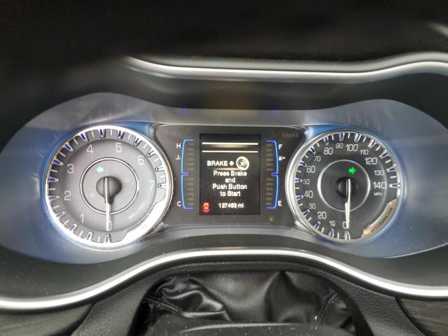 Photo 9 from auction – 2015 CHRYSLER 200 LIMITE with VIN 1C3CCCAG8FN758816
