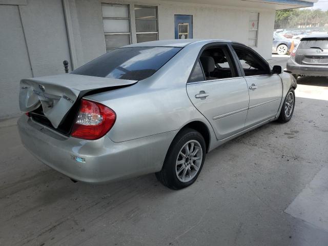 Photo 3 from auction – 2002 TOYOTA CAMRY LE with VIN 4T1BE30K32U069558