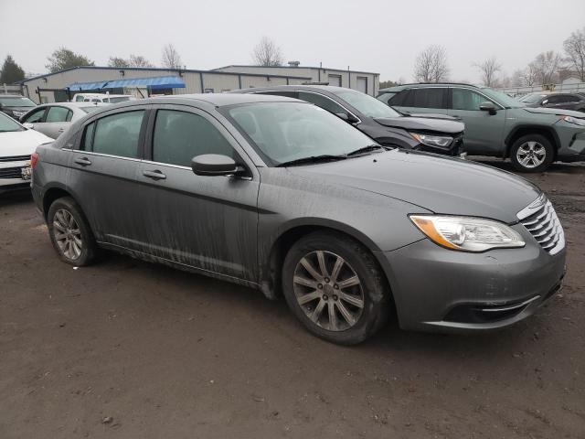 Photo 4 from auction – 2013 CHRYSLER 200 TOURIN with VIN 1C3CCBBG9DN527851