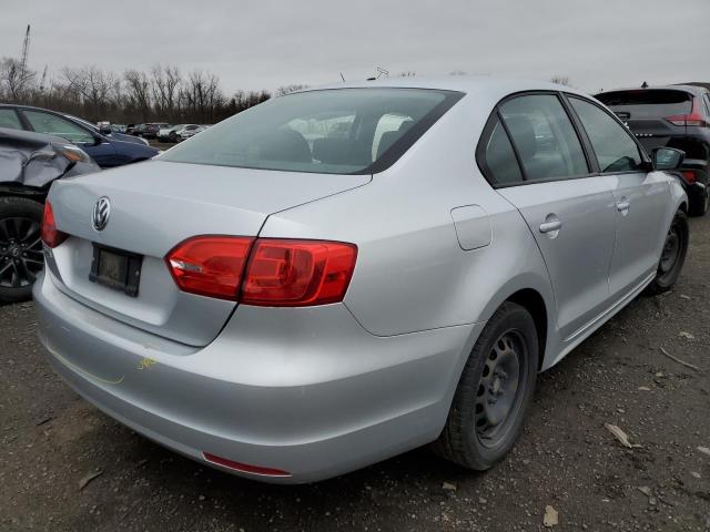 Photo 3 from auction – 2013 VOLKSWAGEN JETTA BASE with VIN 3VW2K7AJ0DM212965