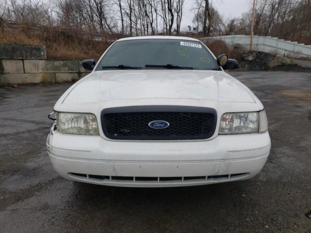 Photo 5 from auction – 2005 FORD CROWN VICT with VIN 2FAFP71W35X137062