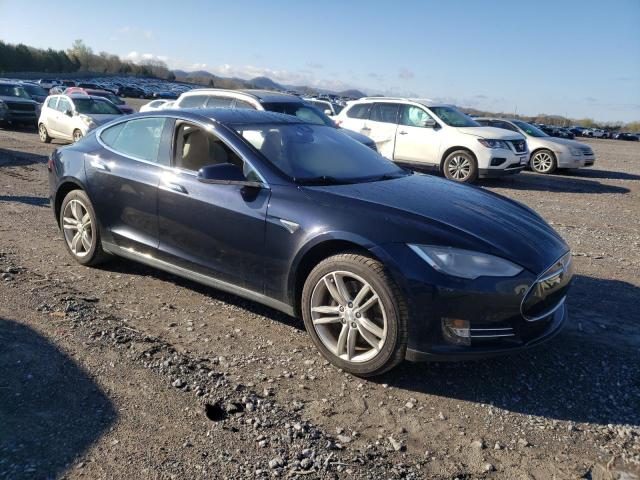 Photo 4 from auction – 2015 TESLA MODEL S 70 with VIN 5YJSA1S11FFP73040