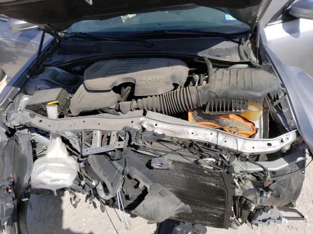 Photo 11 from auction – 2018 CHRYSLER 300 S with VIN 2C3CCABG1JH214548