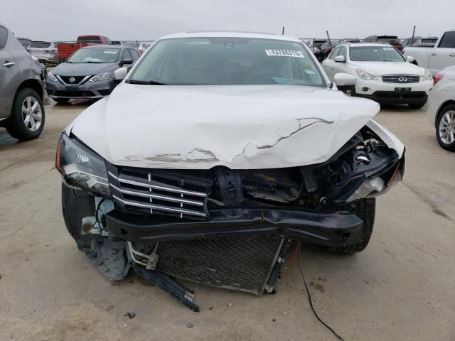 Photo 5 from auction – 2014 VOLKSWAGEN PASSAT SE with VIN 1VWBN7A32EC095675