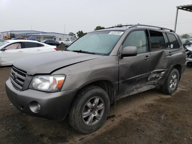 TOYOTA HIGHLANDER 2004 with VIN JTEEP21A240040411 - Photo from auction