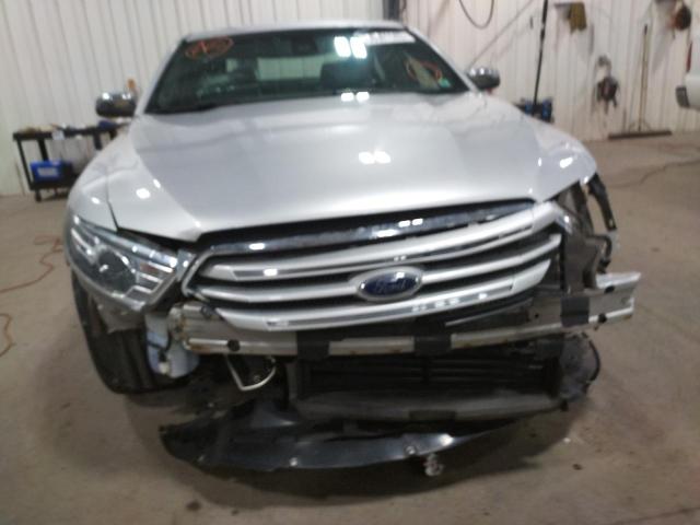 Photo 5 from auction – 2017 FORD TAURUS LIM with VIN 1FAHP2F83HG119287