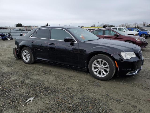 Photo 4 from auction – 2015 CHRYSLER 300 LIMITE with VIN 2C3CCAAGXFH921852